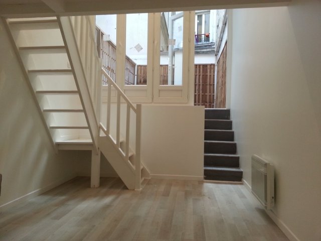 Vente Appartement  2 pices - 26m² 75018 Paris